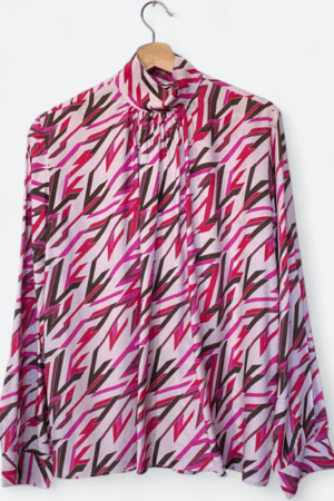 blouse met turtle neck